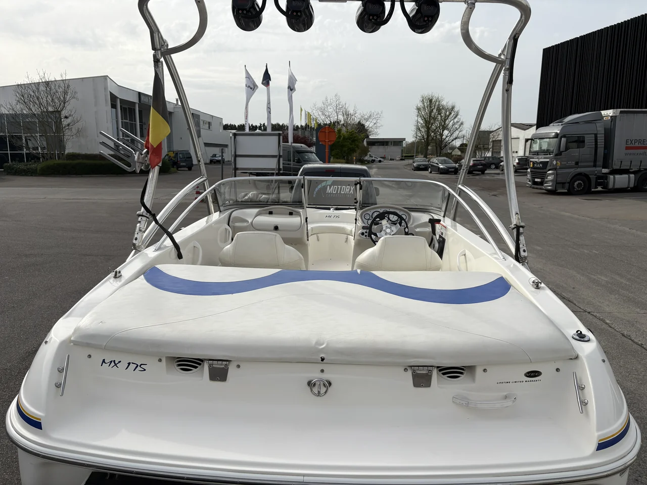 Boot ná detailing, detail 4, MotorX