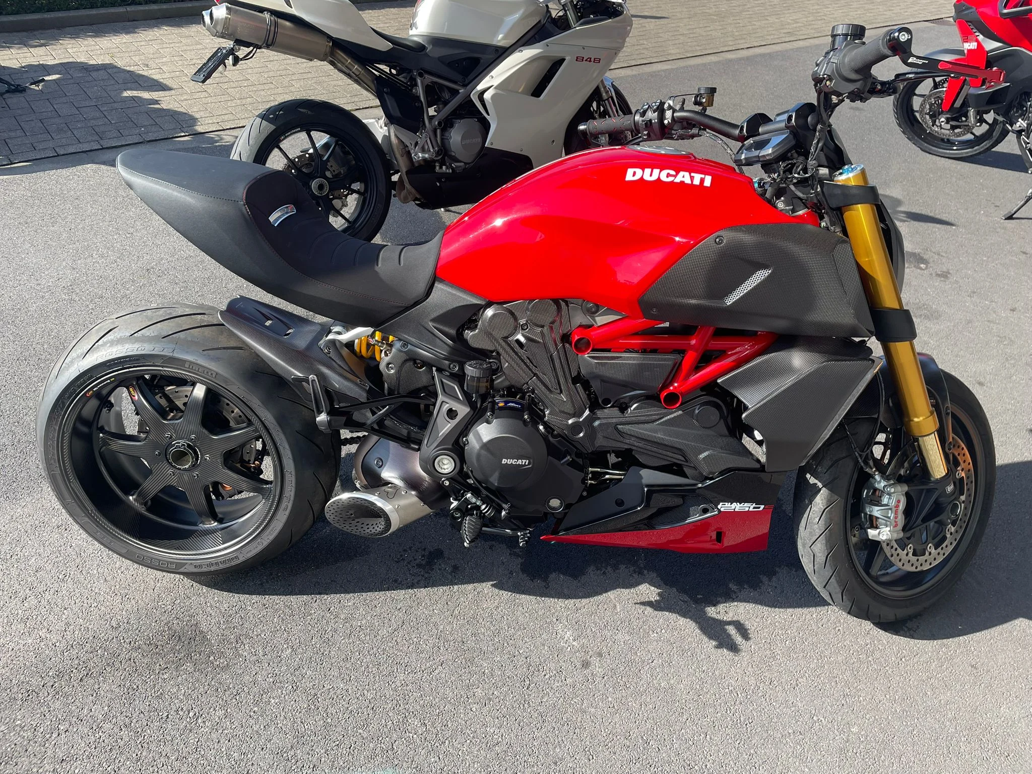 Ducati Streetfighter gedetailleerd door MotorX